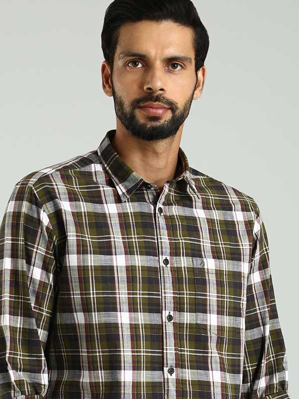 Indian Terrain Men's Regular Fit Full Sleeve Checkered Green Shirt